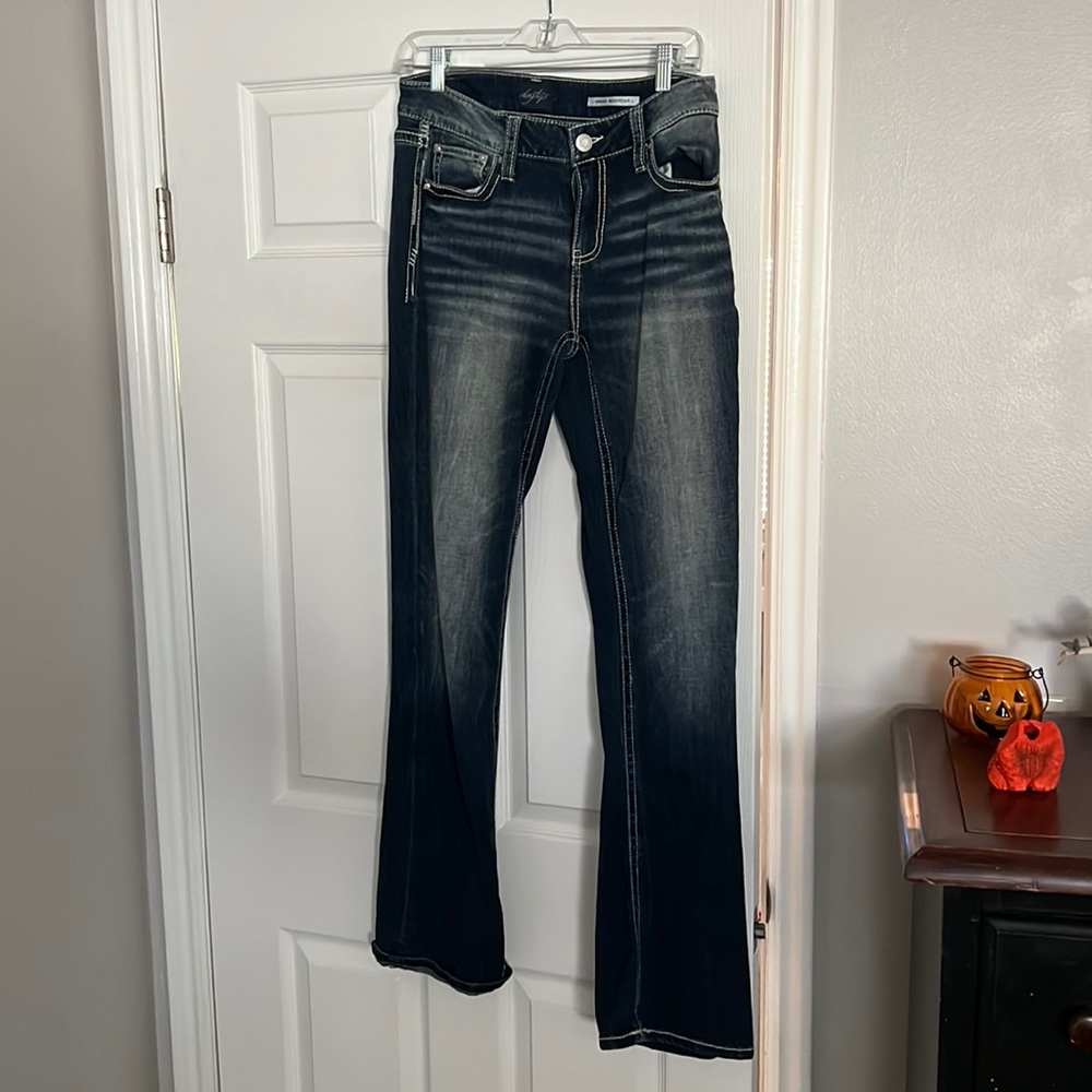 Buckle Virgo boot cut size 10 tall dark fade